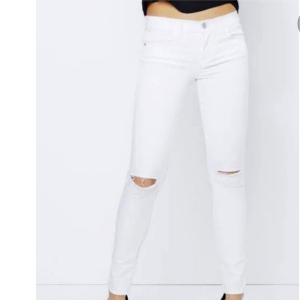 Women's jeans